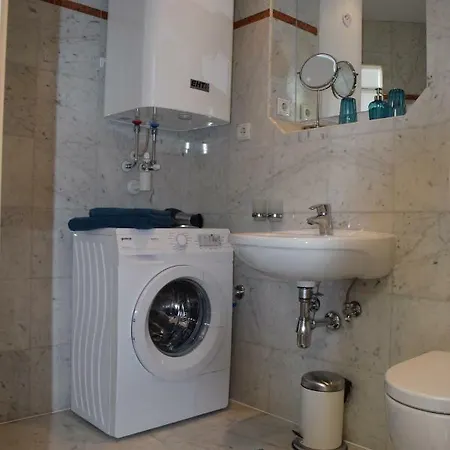 Apartment Maisonette Apartment Am Bahnhof - Adults Only Innsbruck