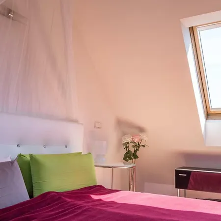 Maisonette Apartment Am Bahnhof - Adults Only Apartment Innsbruck