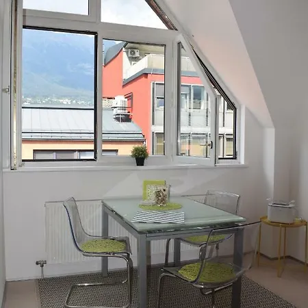 Maisonette Apartment Am Bahnhof - Adults Only Innsbruck