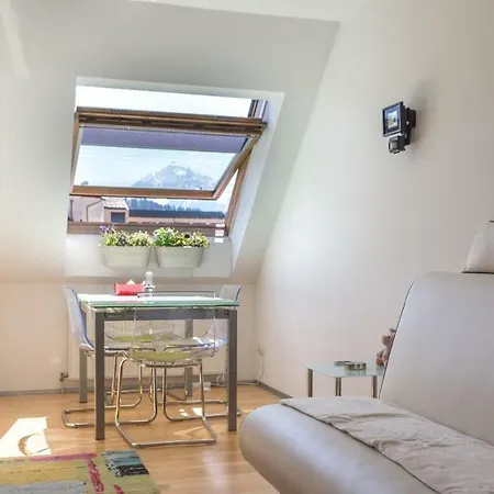 Maisonette Apartment Am Bahnhof - Adults Only Innsbruck