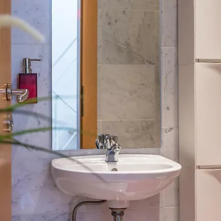 Maisonette Apartment Am Bahnhof - Adults Only Apartment Innsbruck