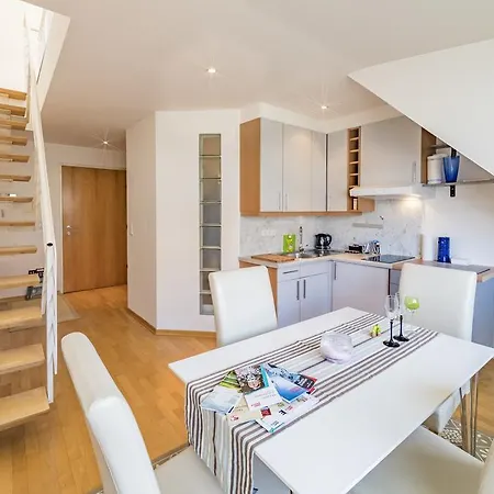Maisonette Am Bahnhof - Adults Only 인스브루크